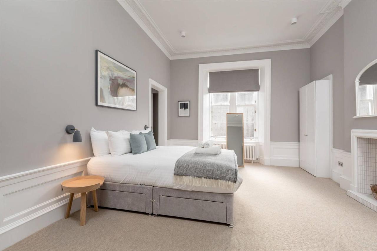 Joivy Spacious And Bright 1Bed Apt, Short Walk From Princes Street Эдинбург Экстерьер фото