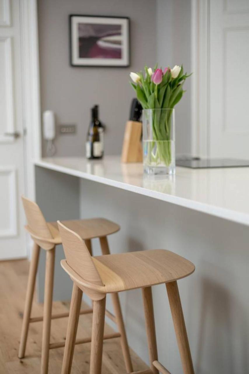 Joivy Spacious And Bright 1Bed Apt, Short Walk From Princes Street Эдинбург Экстерьер фото
