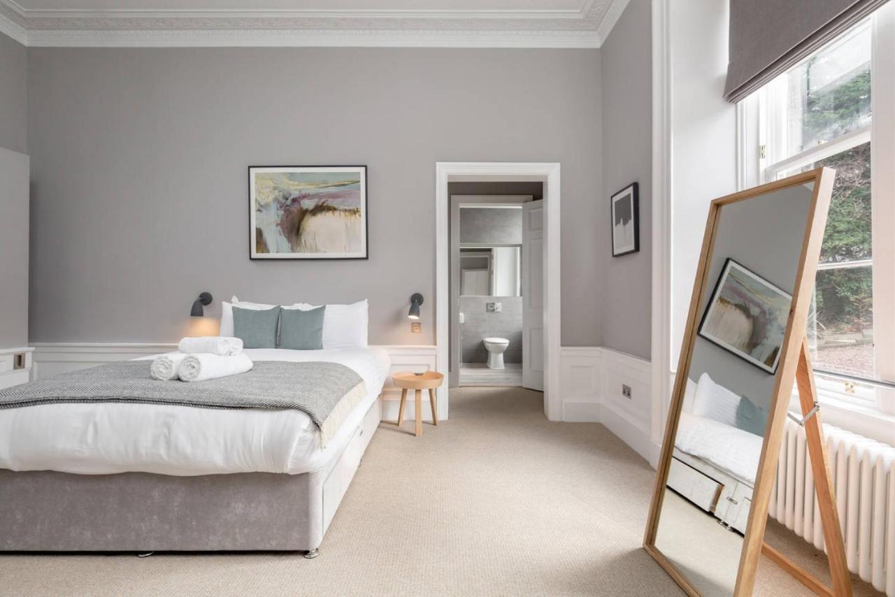 Joivy Spacious And Bright 1Bed Apt, Short Walk From Princes Street Эдинбург Экстерьер фото