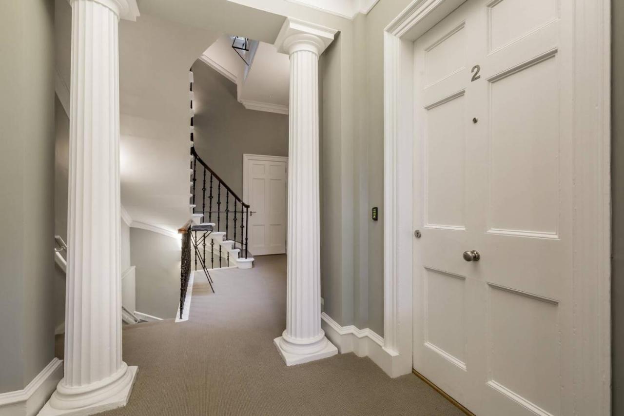Joivy Spacious And Bright 1Bed Apt, Short Walk From Princes Street Эдинбург Экстерьер фото